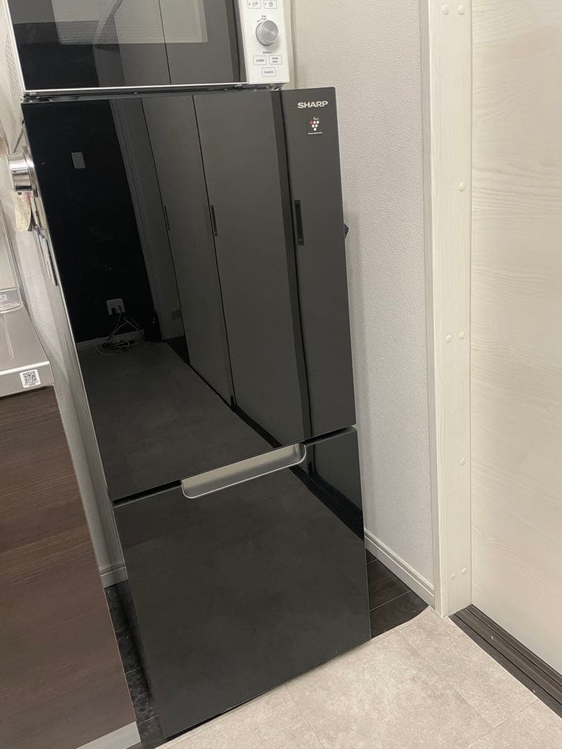 SHARP 冷蔵庫 ブラック　プラズマクラスター 幅49.5cm /152L ヨドバシ.com - シャープ SHARP 冷蔵庫 （152L・幅49.5cm・左右開き