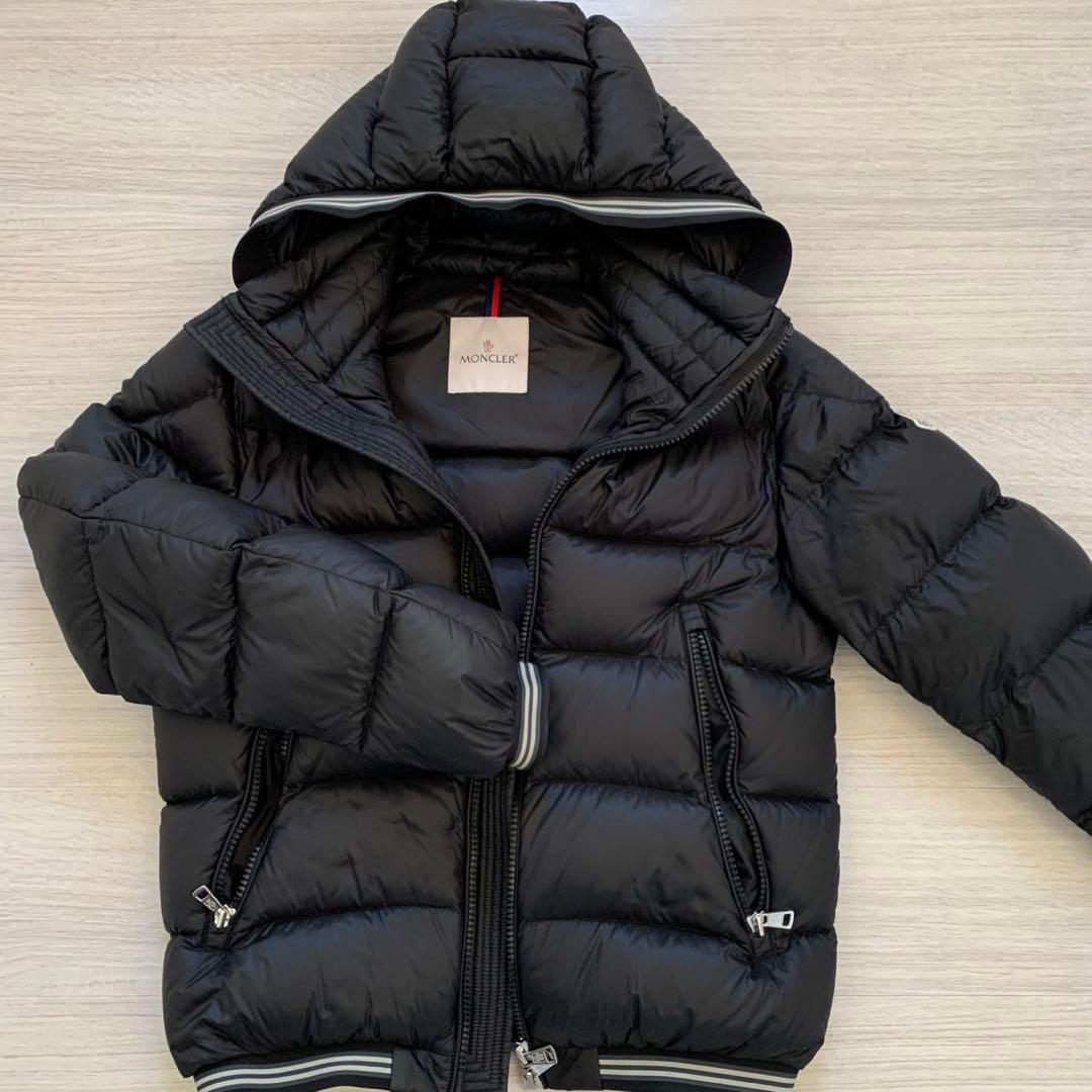 MONCLER モンクレール ダウン JEANBART ジェンバート - メルカリ