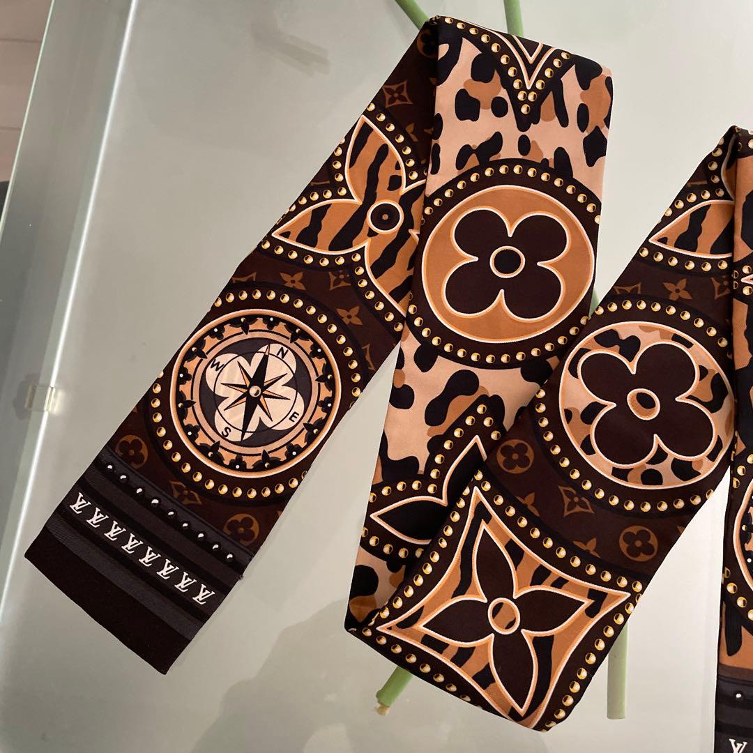 Mey@24時間以内発送様専用 ルイヴィトン バンドー LVワールド - メルカリ