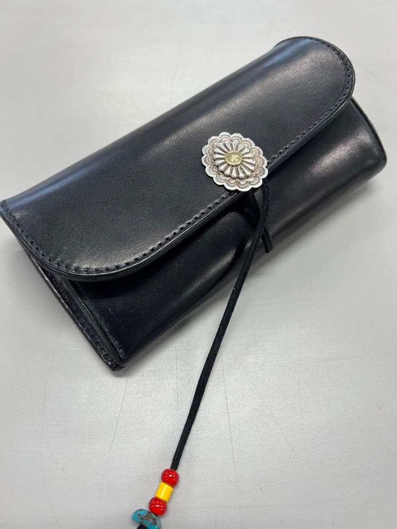 最終価格！goro's ゴローズ 二つ折り長財布 黒 カスタム - メルカリ