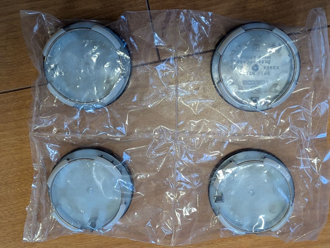 限定車純正 マツダ100周年 センターキャップ MAZDA3 CX-5 CX-8 - メルカリ