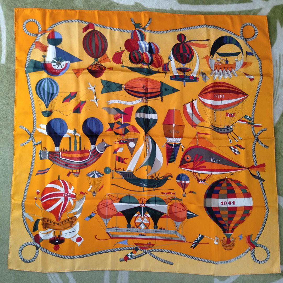 HERMES カレ90 大空の狂気 シルク タグ付き オレンジ系 エルメス