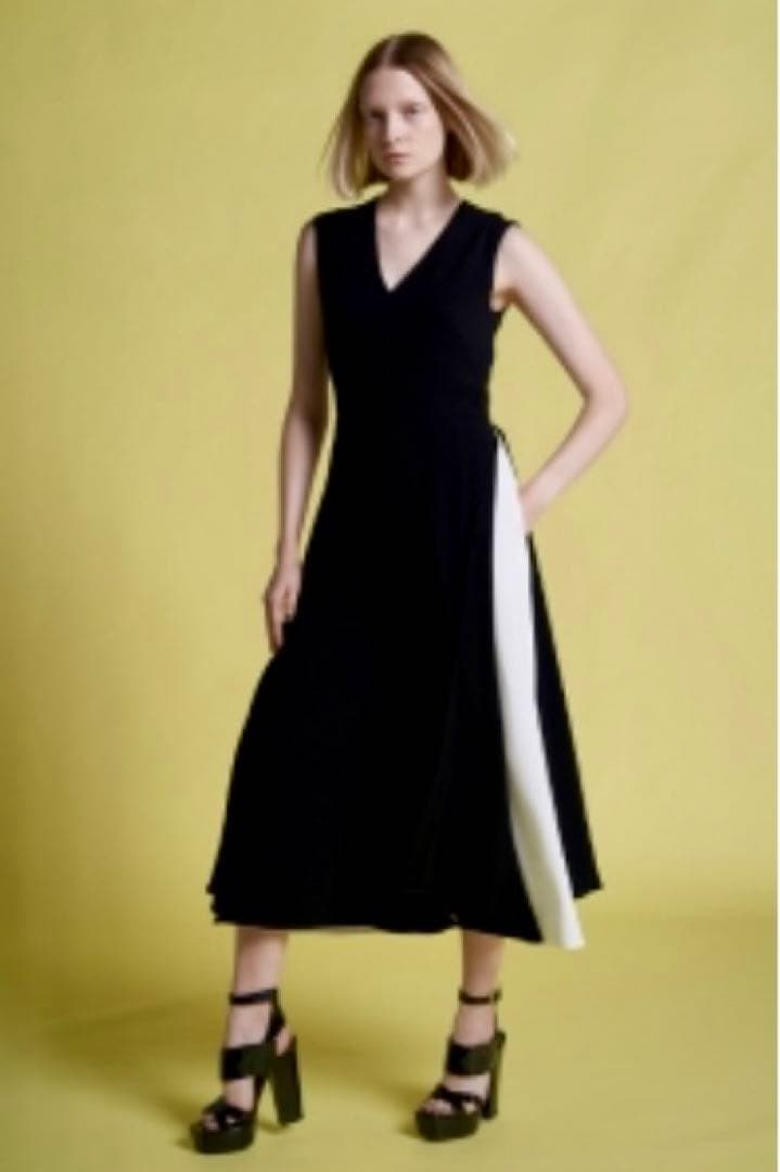 AKIKO OGAWAジャンプスーツ - メルカリ