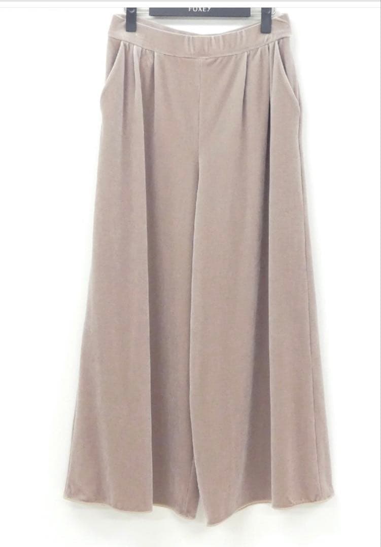 フォクシー　2023年　ベロア　パンツ デイジーベロア by フォクシーニューヨーク デイジーベロアパンツ