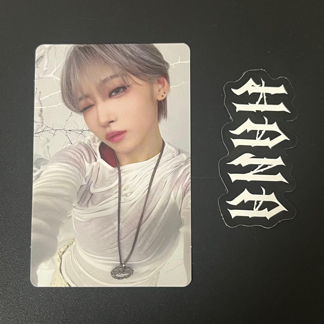 HANA JISOO ジス トレカ ステッカー ロゴ - メルカリ