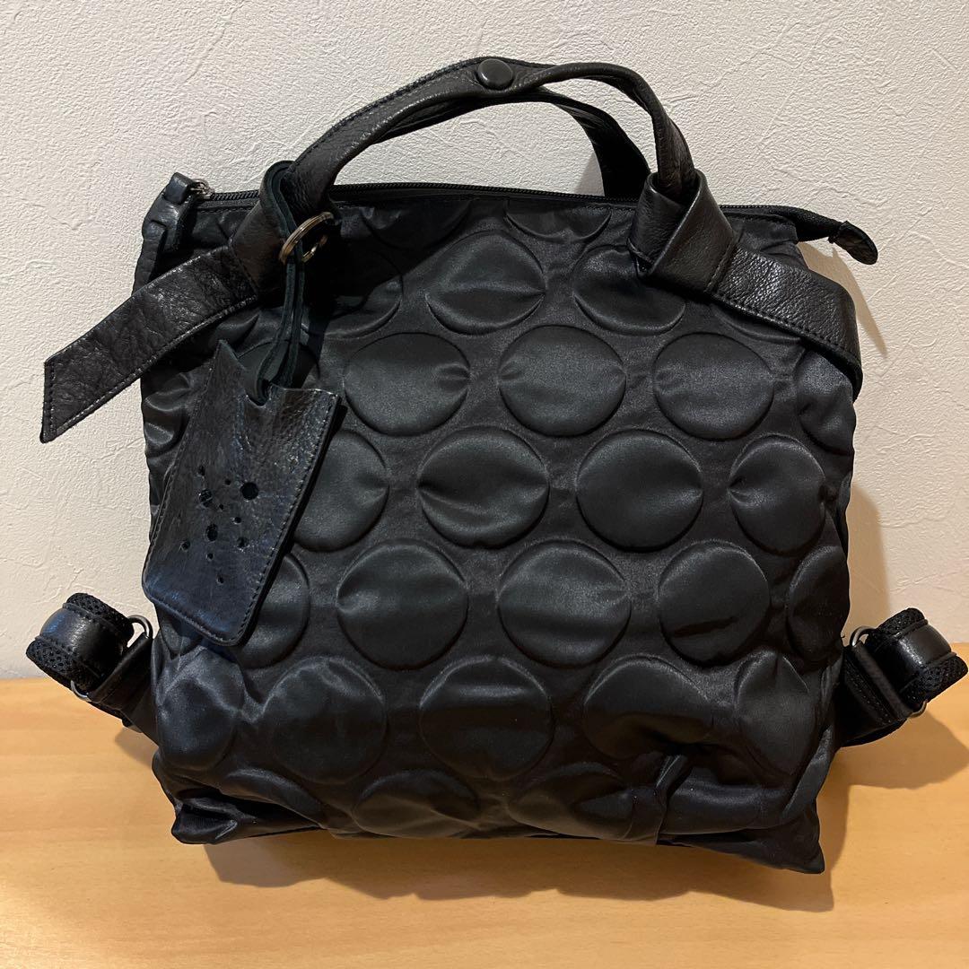 美品》慈雨 ジウ jiu センソユニコ ドット柄リュック 水玉 - メルカリ