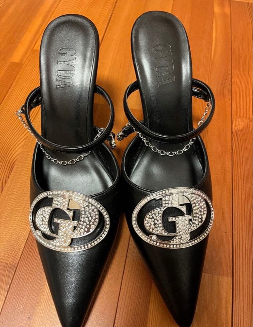 GYDA 3way GDビジューMOLDチェーンストラップポインテッドミュール