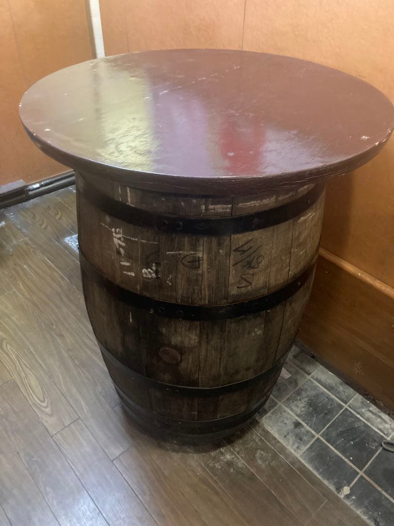 ウイスキー樽テーブル　濃いめ　アンティーク ウイスキー樽テーブル ホロウタイプ（天板600φ）（アンティークブルー