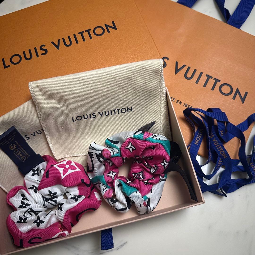 louisvuitton ルイヴィトン　シュシュ セット・アニモグラム ゼブラ ルイヴィトン シュシュ アニモグラム ゼブラ ルイヴィトン ヘア