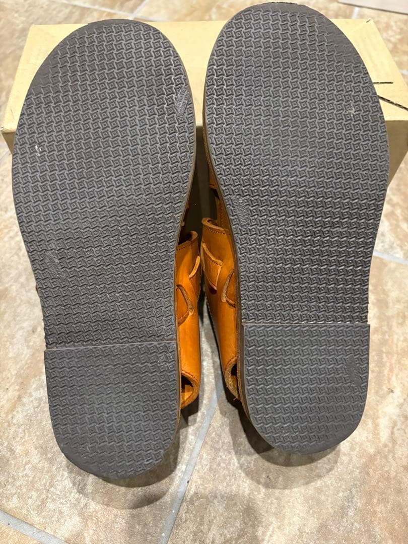 6］SUS-SOUS（シュス） ／ BELTED SANDALS - メルカリ