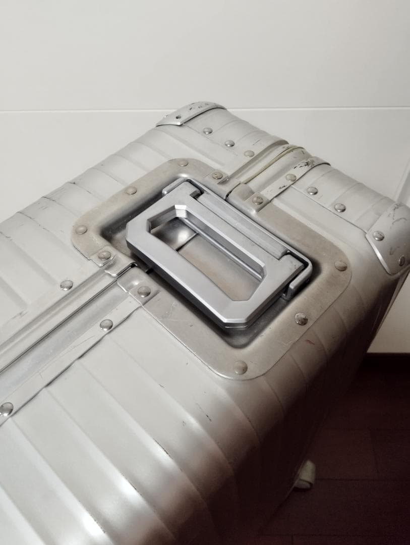 リモワスーツケース トパーズ 104リットル 4輪 廃版ヴィンテージモデル