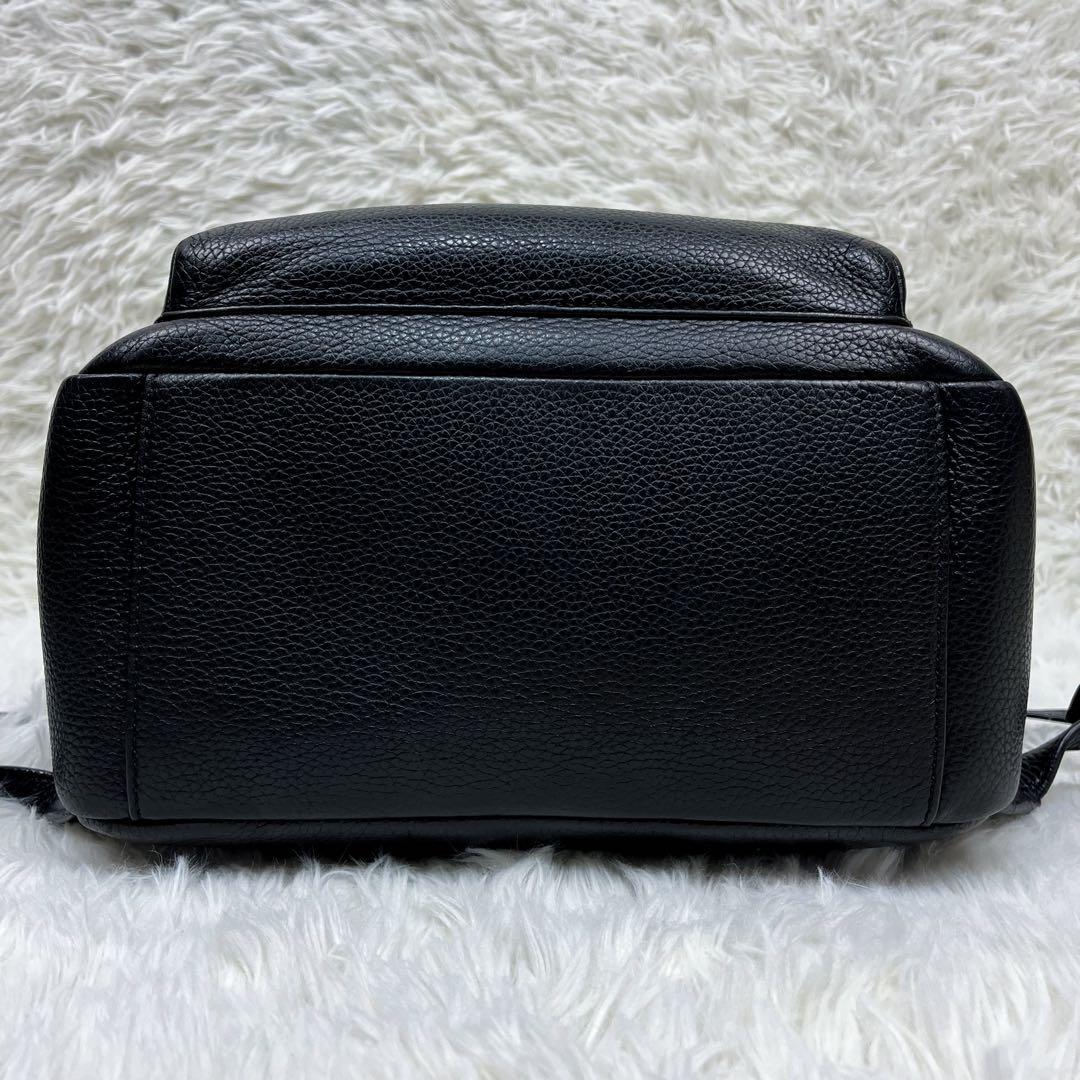 美品 トリーバーチ リュック エンボスロゴ シボ革 オールレザー 大容量