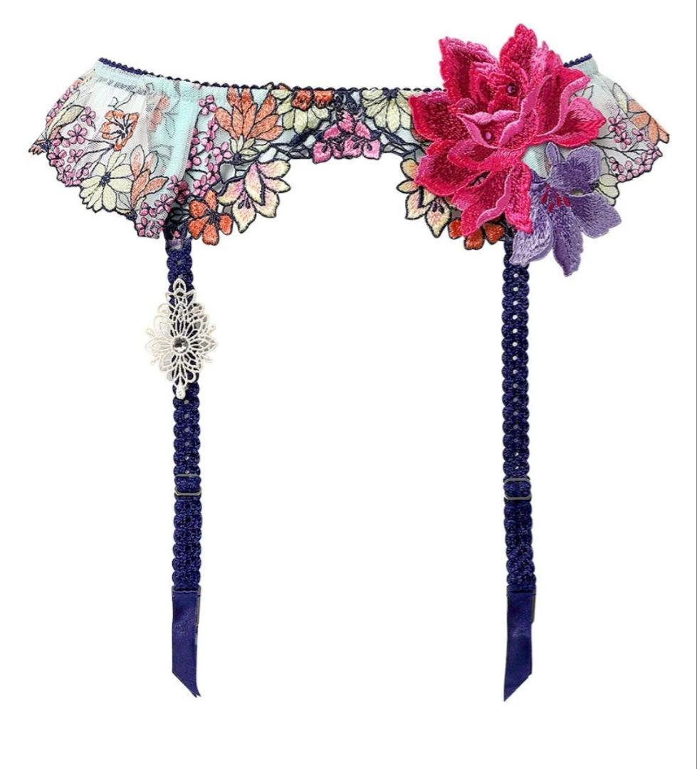 サルート 25G ガーターベルト M TU 予約限定 復刻 - メルカリ