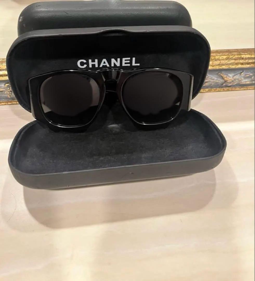 CHANELオールドシャネル ココマーク マトラッセ Y2K ロゴ サングラス