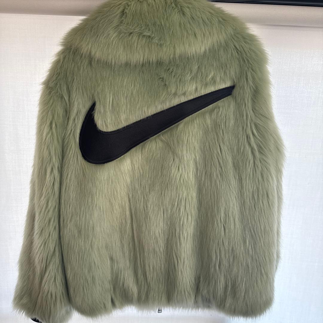 ambush nikeファーコート - メルカリ