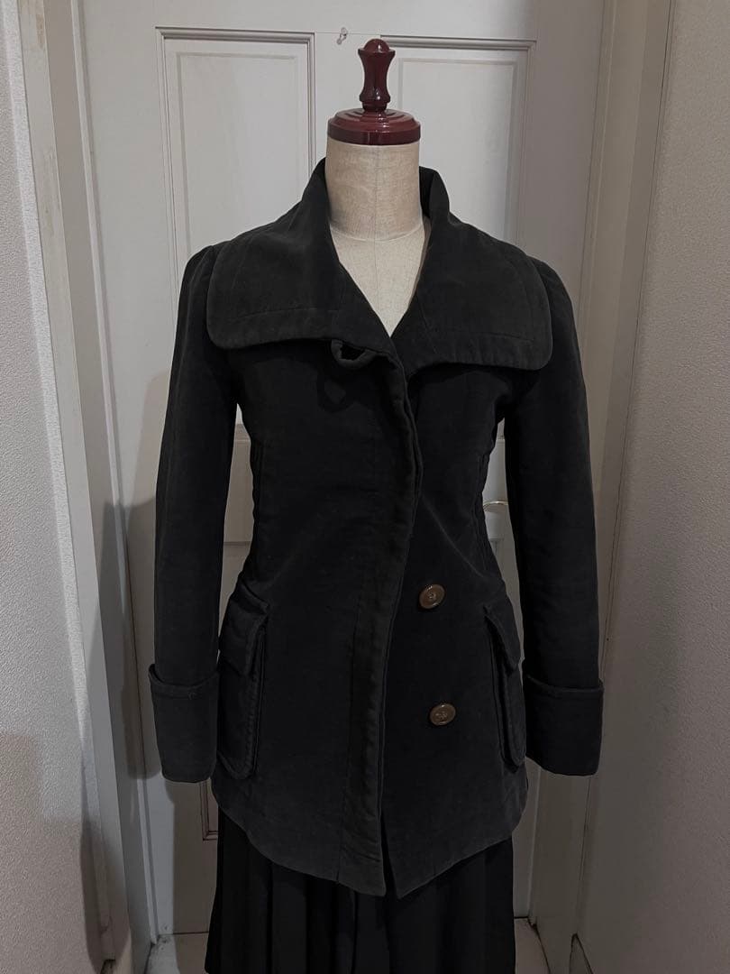 vivienne westwood RED LABELジャケット ボタン部分欠損 - メルカリ