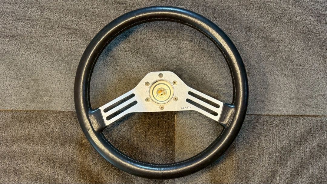 ABARTH ステアリング・ハンドル本体 クイックリリース付き！早い者勝ち！ ステアリング（ラリークイック） カテゴリ商品一覧｜車の足回りと言え