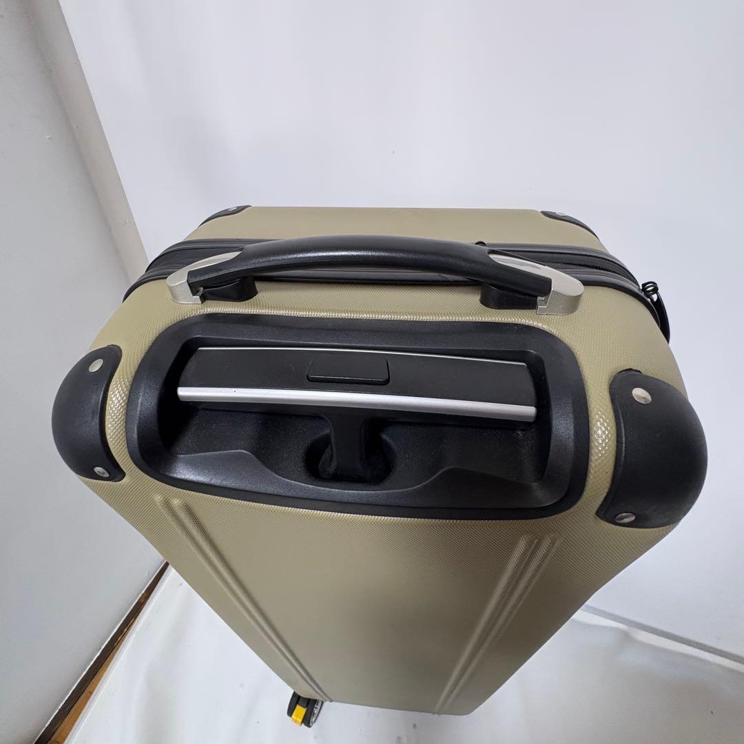 DOD キャンパーノ コロコーロ スペアタイヤ付き キャリーケース キャンパーノ・コロコーロ2 | DOD STORE （ディーオーディー公式