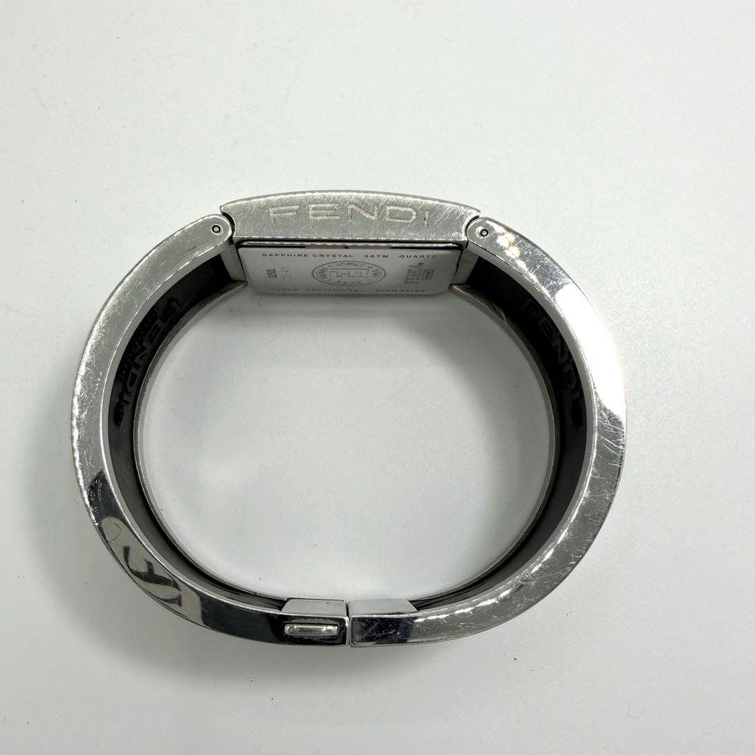 新品電池/稼働品】フェンディ 3250L バングルウォッチ ズッカ F柄 SS