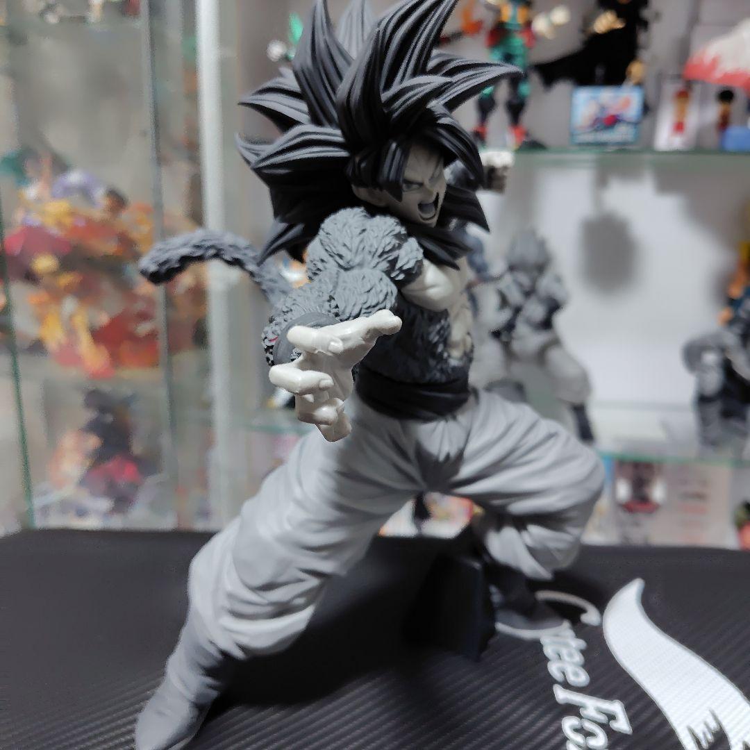 ドラゴンボ一ル SMSP C賞 超サイヤ人4 孫悟空 フィギュア - メルカリ