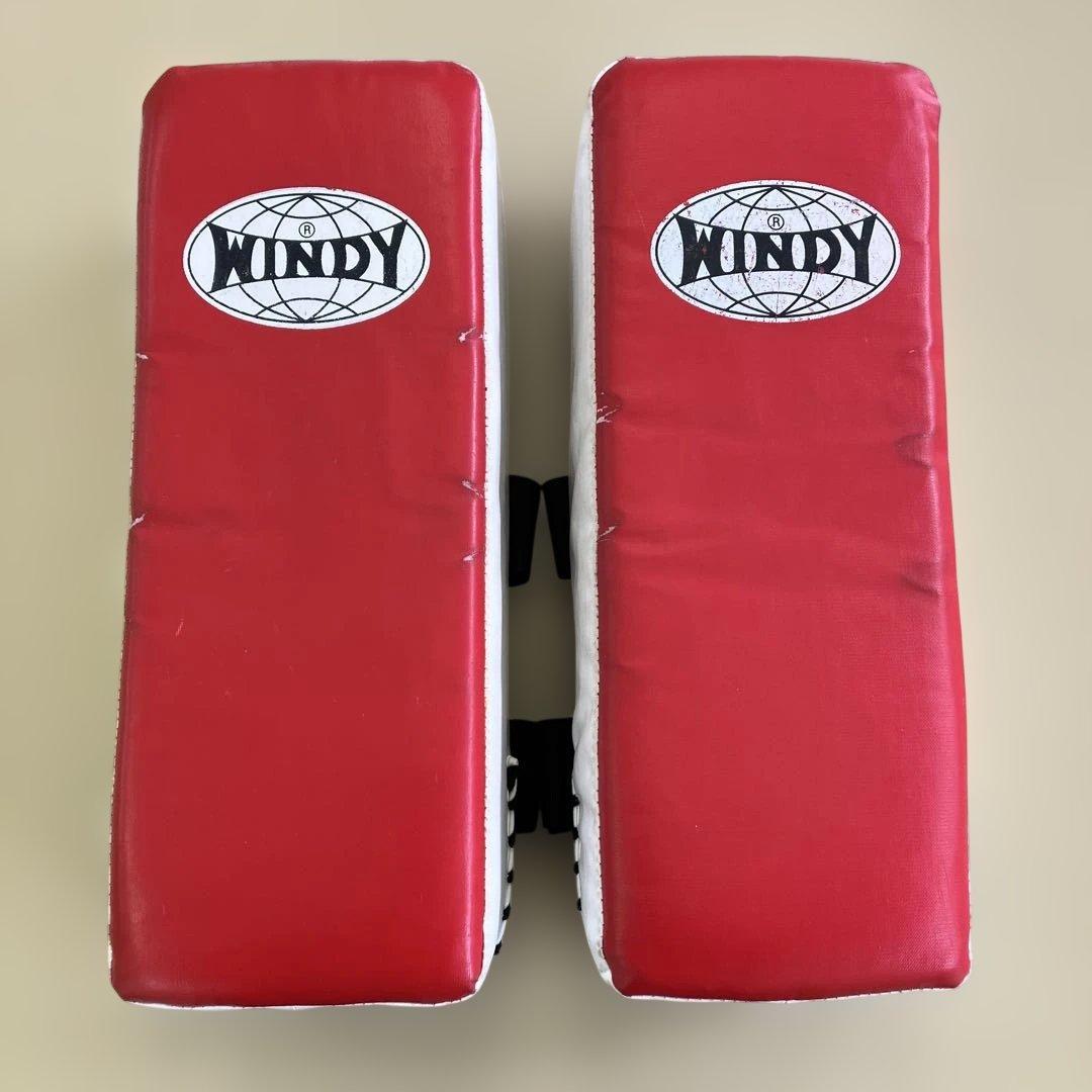 2個セット】WINDY 赤 キックミット キックボクシング・ムエタイ - メルカリ
