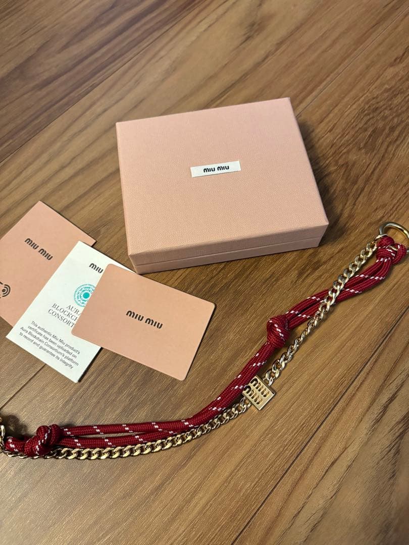 MIUMIU ミュウミュウ レザー コード メタル トリックキーリング レッド