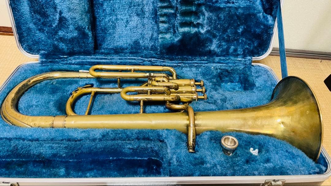 YAMAHA YAH201 アルトホルン 本体 ハードケース付き 現状 YAMAHA YAH201 アルトホルン 本体 ハードケース付き 現状 YAMAHA