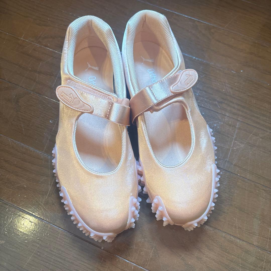 未使用PUMA MOSTRO FEY SATIN プーマモストロフェイサテン25 PUMA（プーマ） レディース シューズ MOSTRO FEY SATIN 401063-02