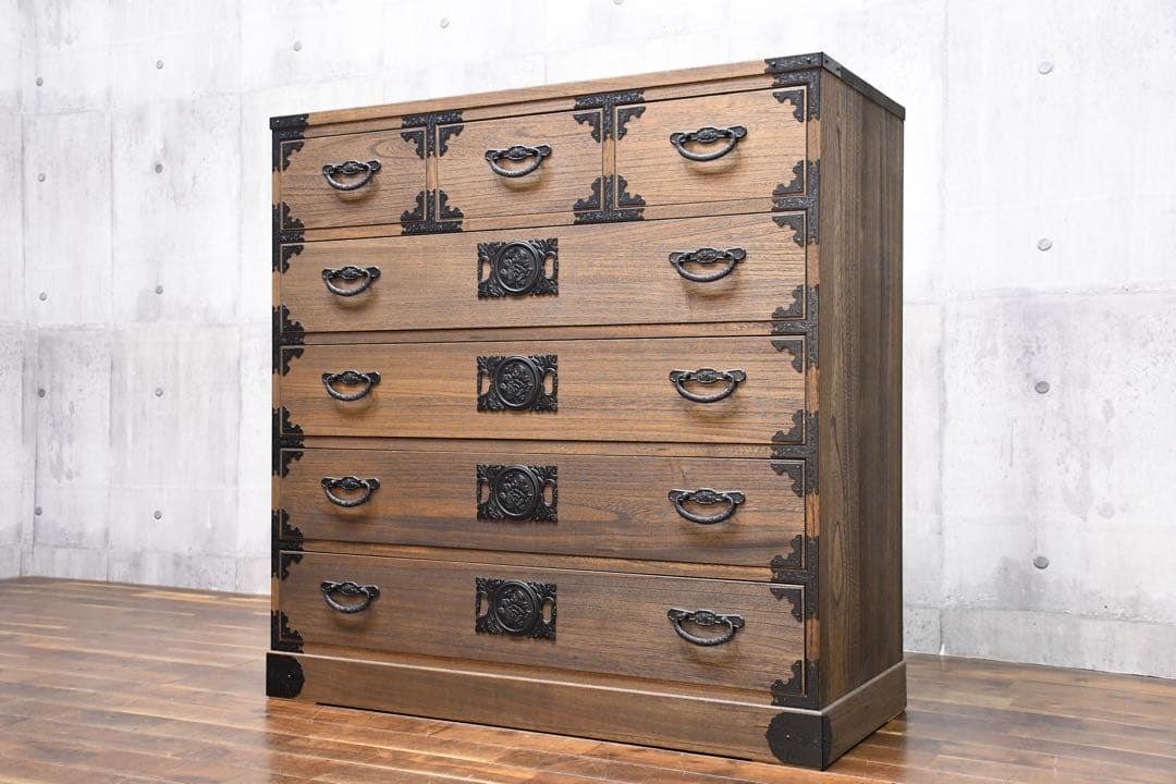 EFK86 焼桐調うづくり時代仕上げ 牡丹 ハイチェスト 5段 桐たんす 桐箪笥 楽天市場】桐たんす 桐たんす 焼桐調うづくり牡丹ハイチェスト 桐