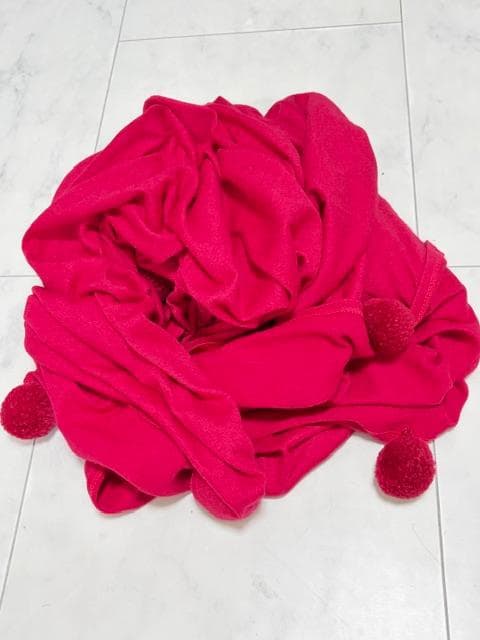 新品未使用☆レオナール ウール＆シルク 大判スクエアストール 赤紫