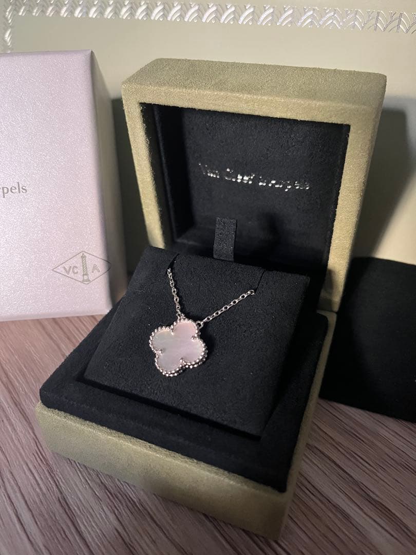 Van Cleef & Arpels ヴィンテージアルハンブラ Vintage Alhambra pendant 18K yellow gold - Van Cleef & Arpels