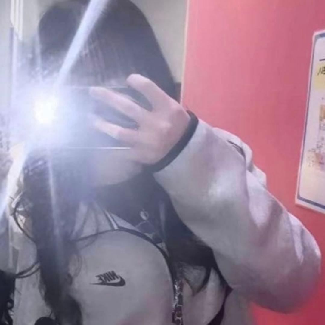 廃盤 NIKE テックフリース グレー Vライン ジップパーカー UKドリル