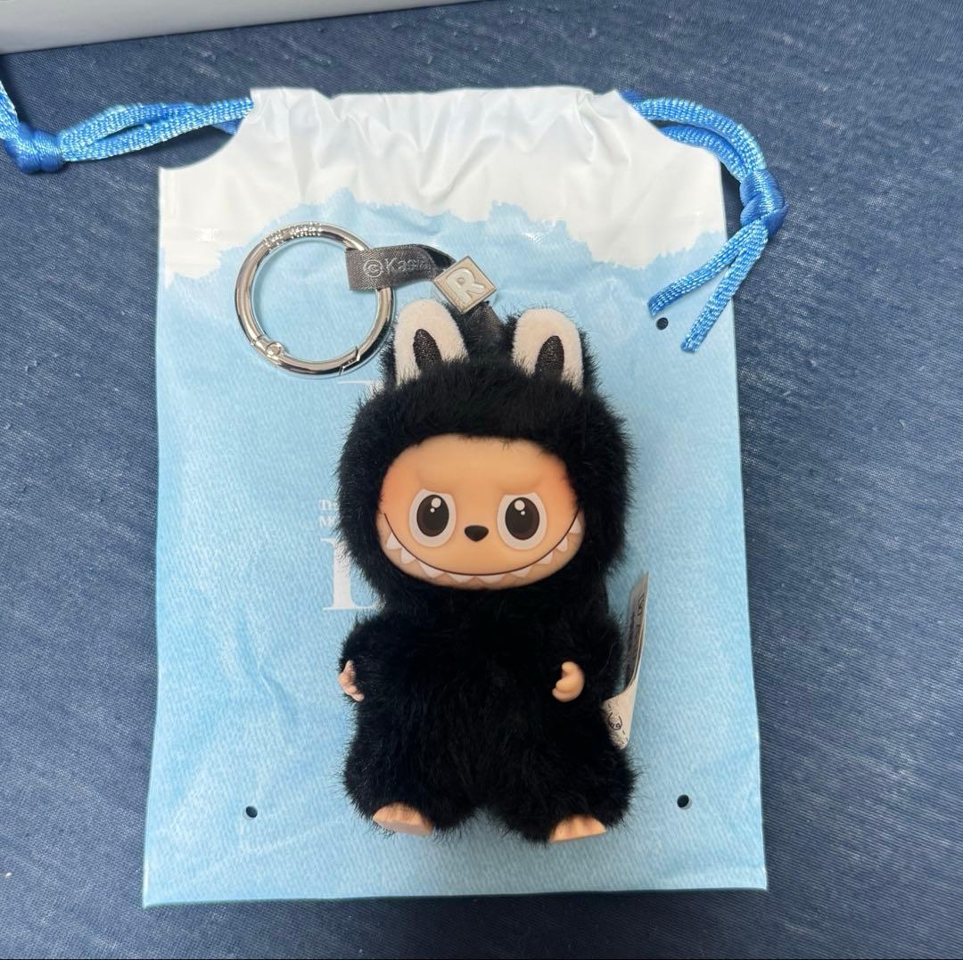 正規品ラブブ LABUBU PIN FOR LOVE ぬいぐるみペンダント R - メルカリ