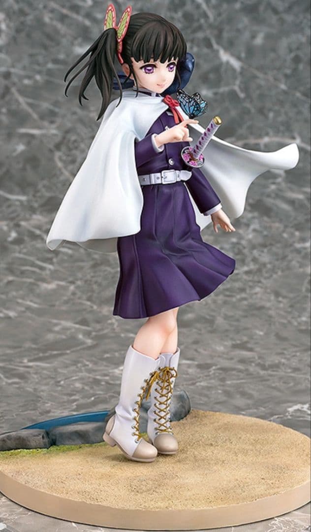 ファットカンパニー　鬼滅　栗花落カナヲ　フィギュア Amazon.co.jp: 鬼滅の刃 栗花落カナヲ 1/7スケール ABS&PVC製 塗装済み