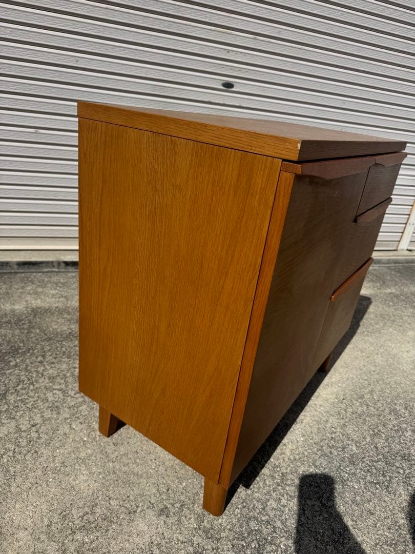 ウニコ KIRP キルプ キャビネット サイドボード 美品 北欧 - メルカリ