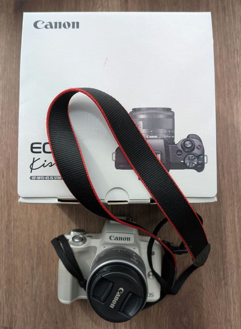 【ジャンク】Canon EOS Kiss M EF-M15-45 IS STM EOS Kiss M ミラーレス一眼カメラ EF-M15-45 IS STM レンズキット