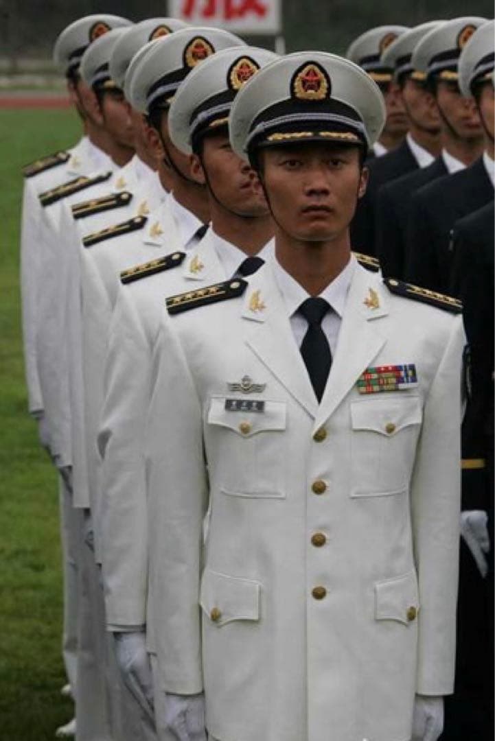 本物 現役中国人民解放軍07式海軍官春制服 ホワイト - メルカリ