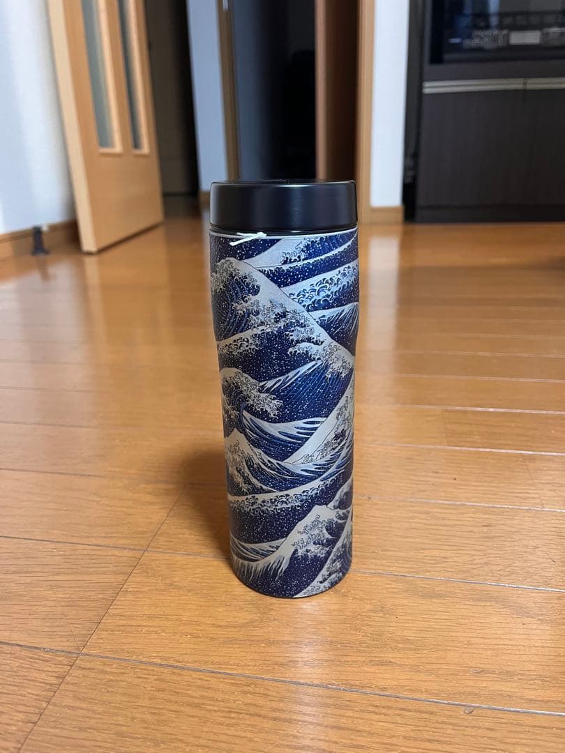 パゴン×タイガー波模様 ステンレスボトル 500ml 桐箱付き