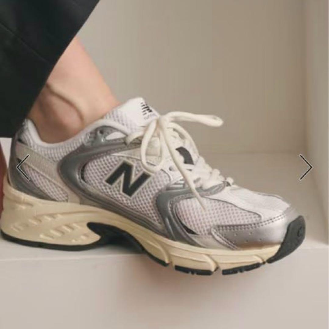 New Balance U530ESA 24.5cm ニューバランススニーカー