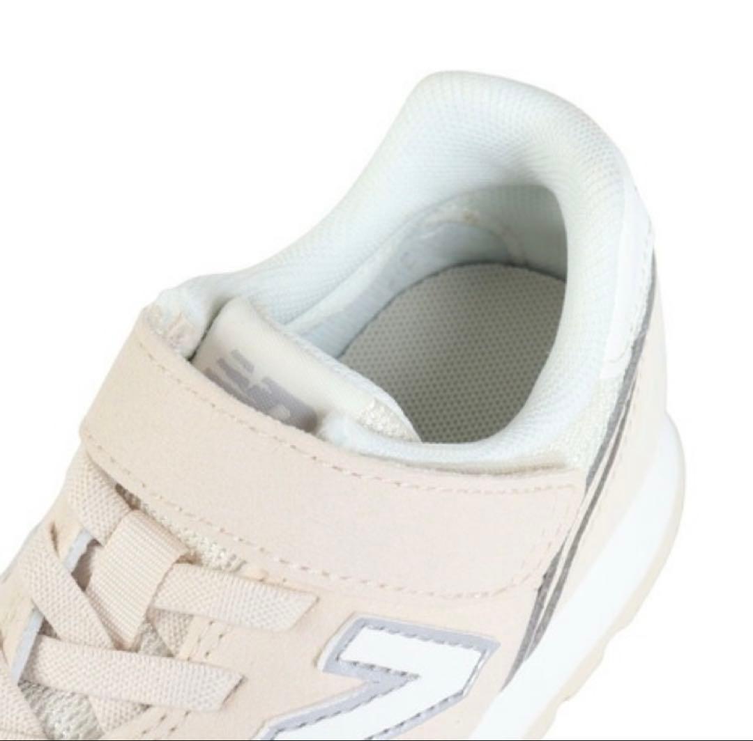 ☆新品未使用☆ ニューバランスYV373 オフホワイト17.0cm+18.0cm