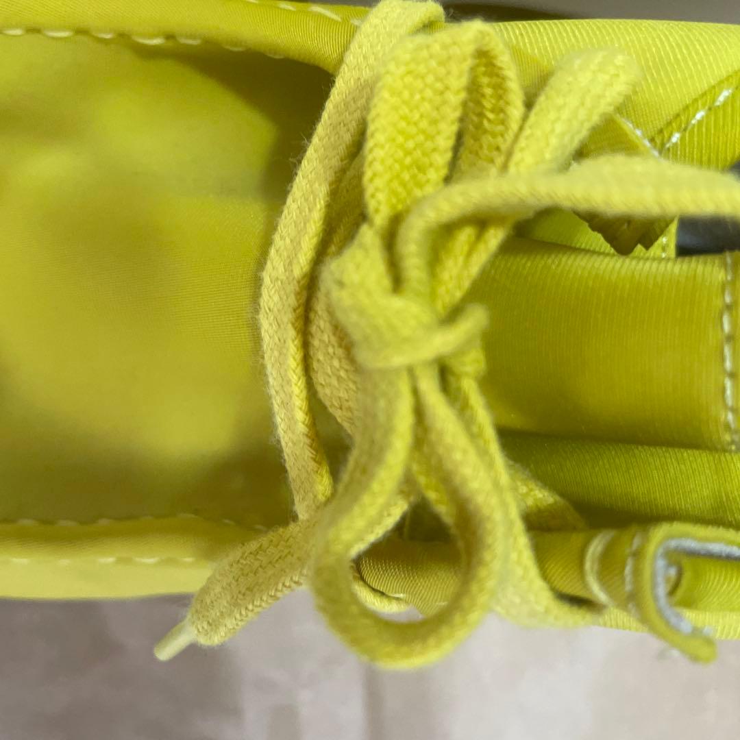 こ*い様 nagonstans 25センチ