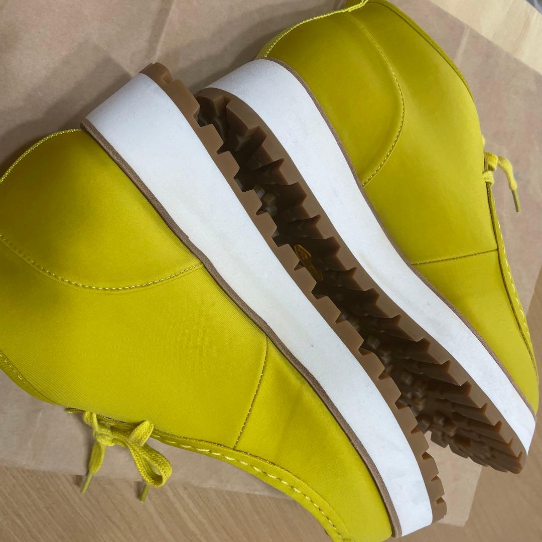 こ*い様 nagonstans 25センチ