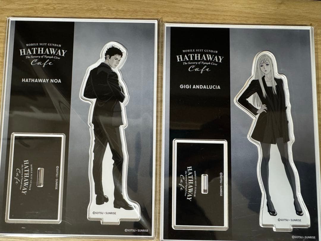機動戦士ガンダム 閃光のハサウェイ キルケーの魔女 カフェ アクリル