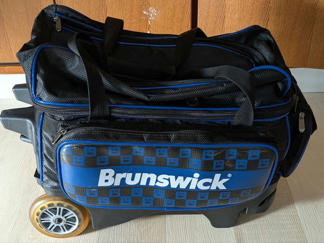 Brunswick ダブルローラーバッグ ボウリング キャリー ケース ２個 ゾーン・ダブルローラーボウリングバック Brunswick / ZONE DOUBLE
