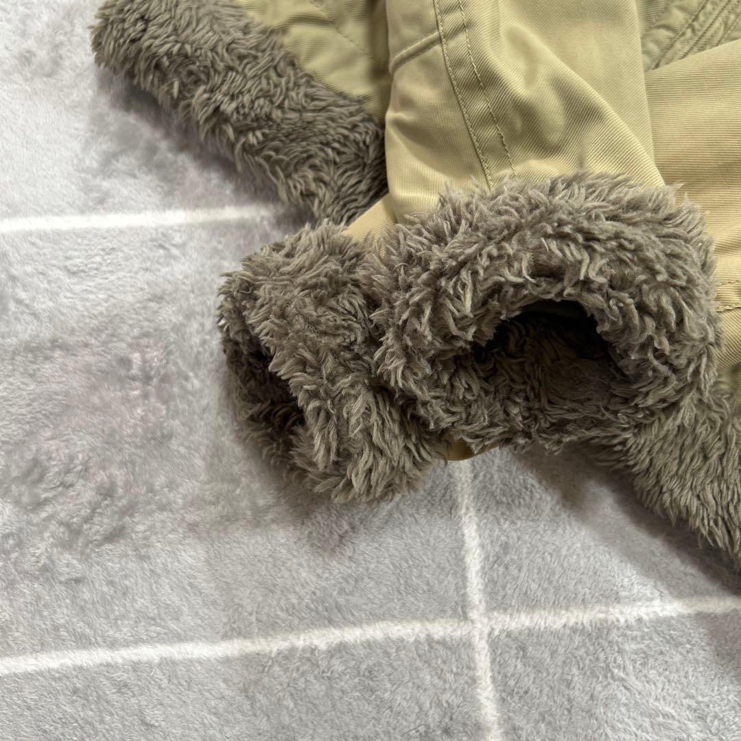 DIESEL オリーブ色ファー付きジャケット DIESEL オリーブ色ファー付き