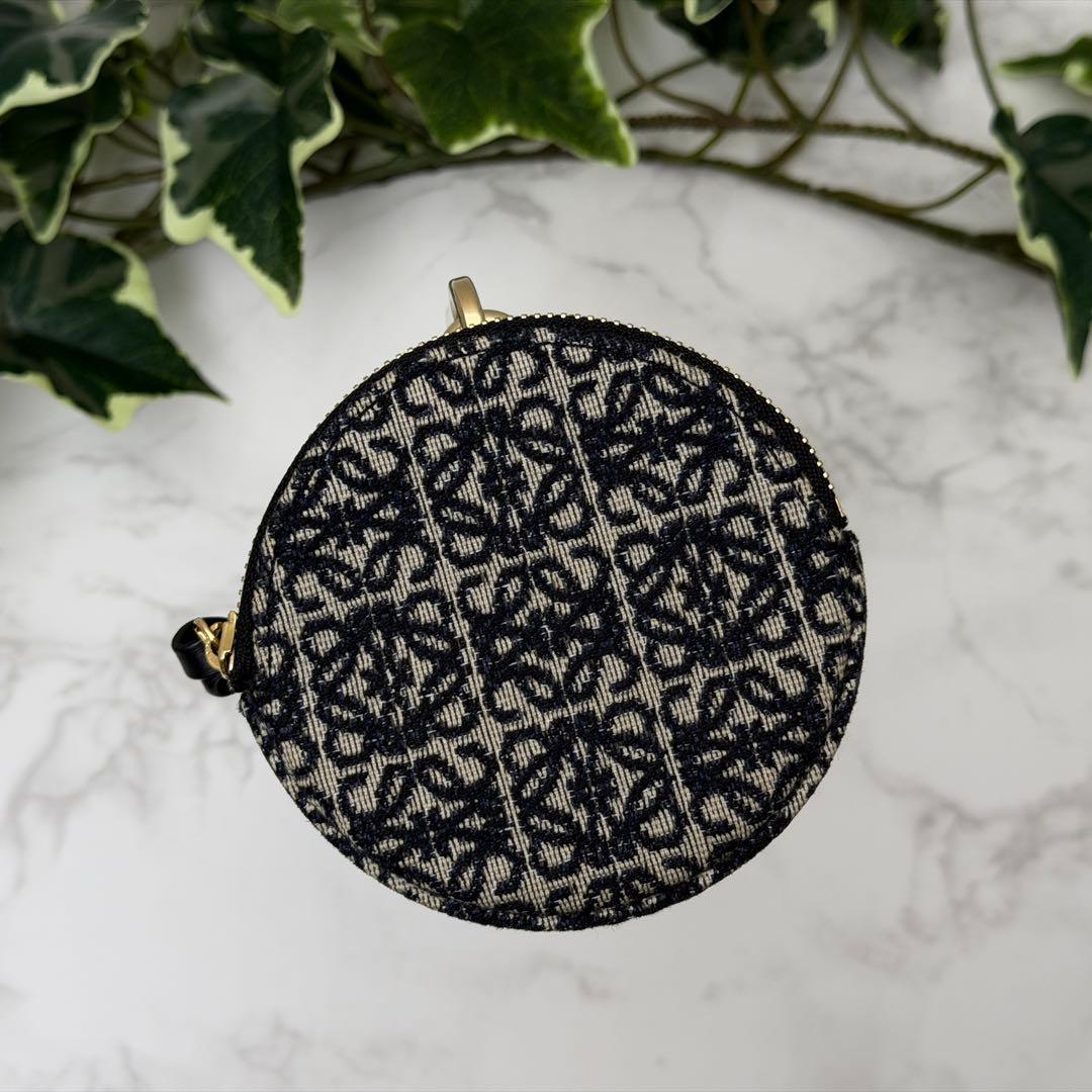 ロエベ リピート アナグラム クッキーチャーム ケース ネイビー 楽天市場】ロエベ カードケース アナグラム パファー レッド