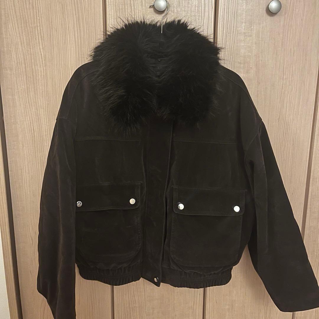 完売品】ZARA フェイクファーラペルオーバーサイズボンバージャケット