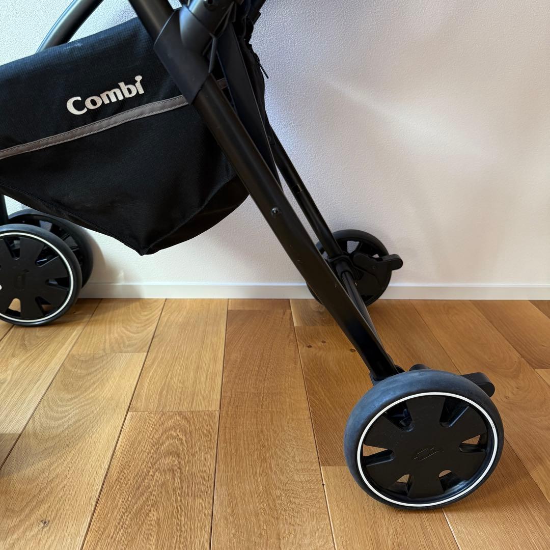 美品 Combi コンビ ベビーカー AttO（アット） type-S ネイビー - メルカリ