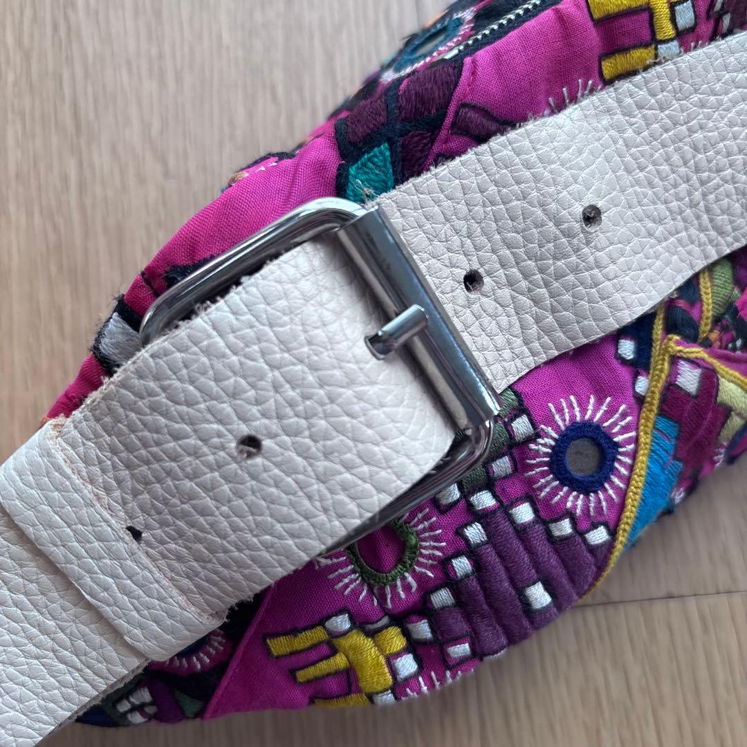 レア 刺繍 シモンカミールSimone Camille ウェストポーチ