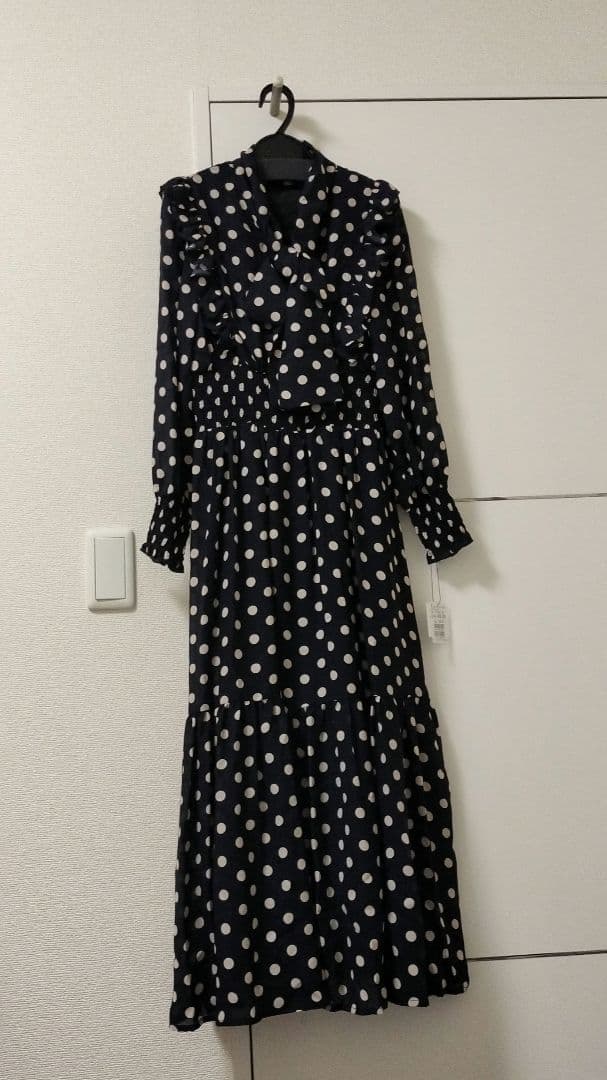 ☆新品、タグ付き☆ FENNEL ドットフレアワンピース ヤマダヤ - メルカリ